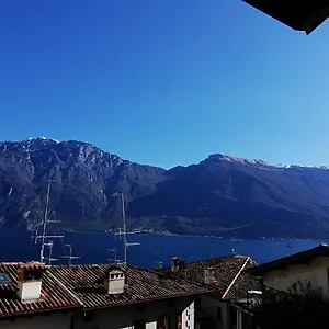  Apartment Casa Maria Lafinestrasulgarda Italien